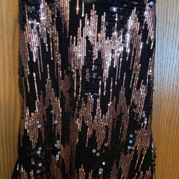 Beautiful party dress - Picture 2 of 11